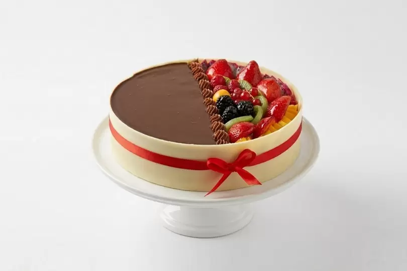 Fruit and Chocolate 